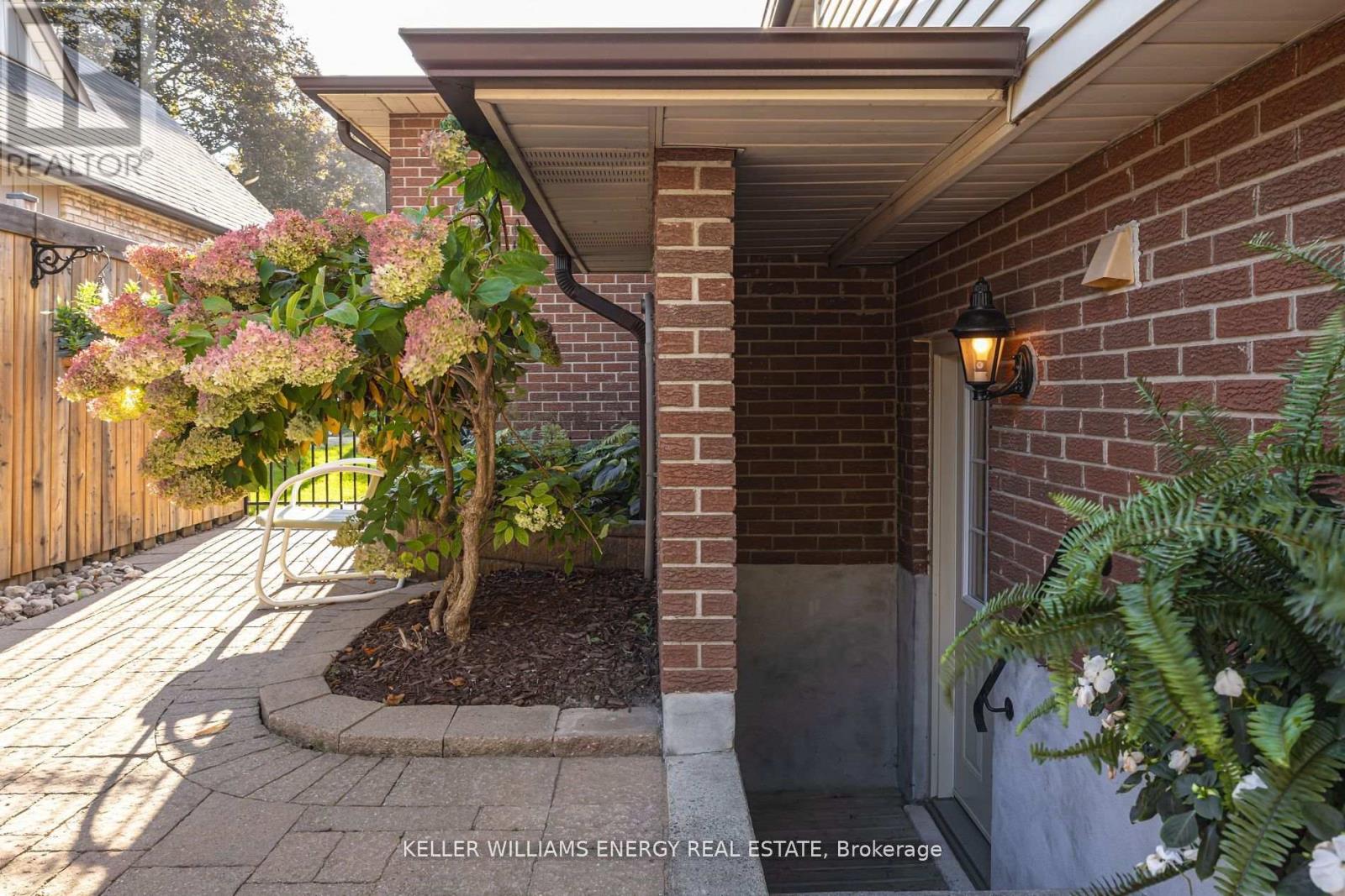 1158 Trillium Court, Oshawa (Centennial), Ontario  L1G 7M2 - Photo 24 - E12490070