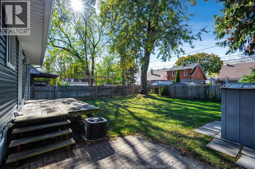 1451 Olive, Windsor, Ontario  N8Y 4M3 - Photo 30 - 25027532