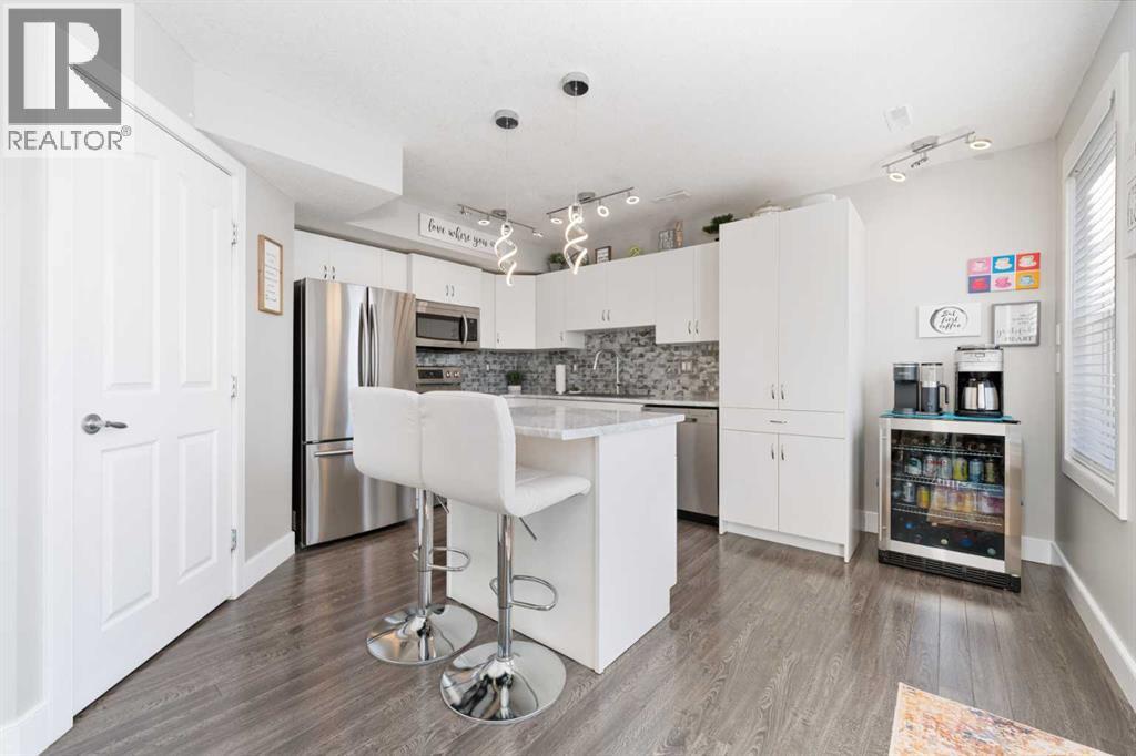 310, 50 Westland Road, Okotoks, Alberta  T1S 2H4 - Photo 1 - A2263510