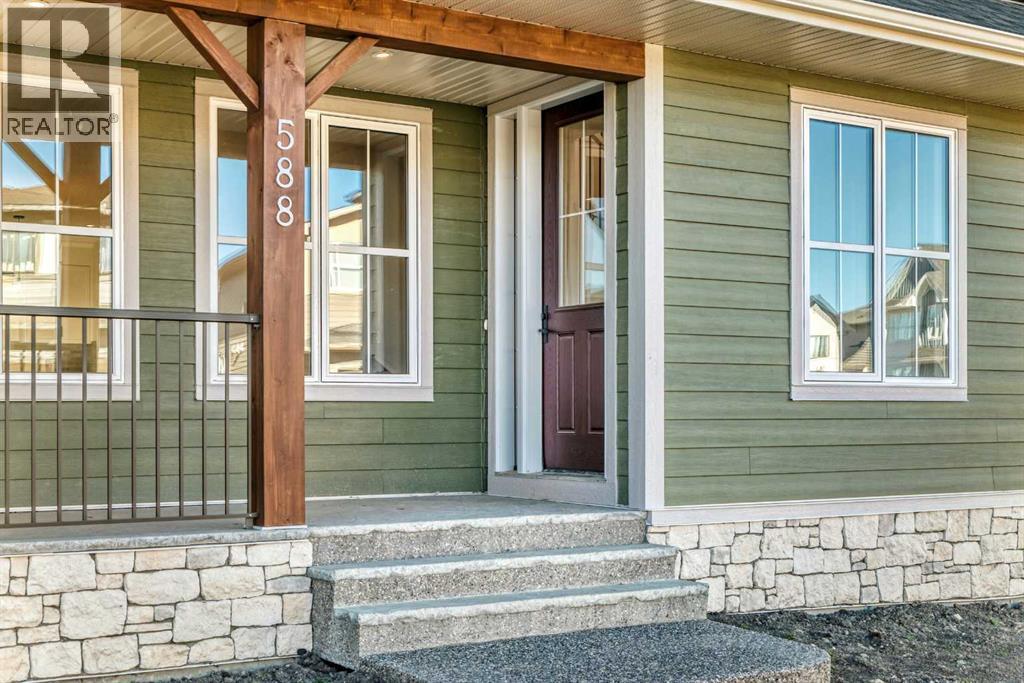 588 Grayling Bend, Rural Rocky View County, Alberta  T3Z 0H4 - Photo 4 - A2264134