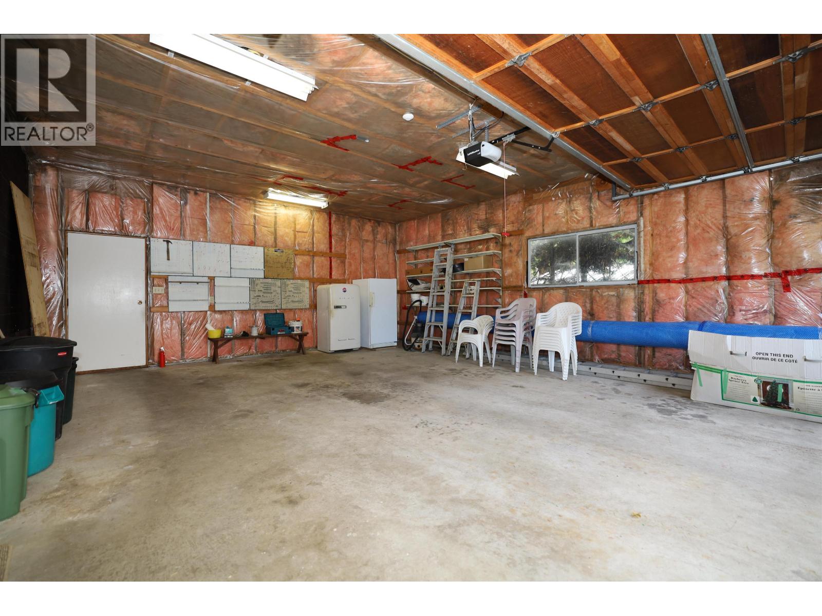 588 Veterans Road, Gibsons, British Columbia  V0N 1V4 - Photo 32 - R3062909