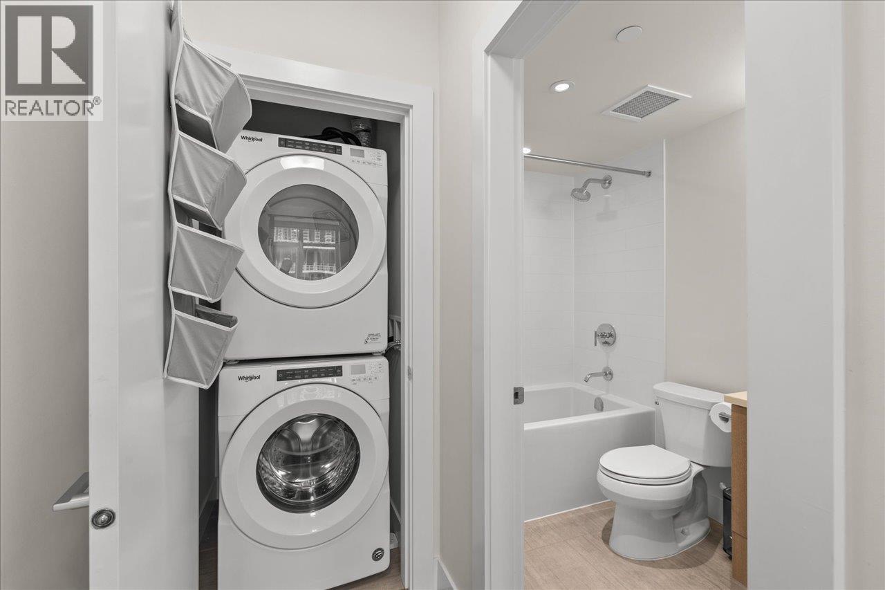 607 258 Nelson's Court, New Westminster, British Columbia  V3L 0J9 - Photo 11 - R3063103