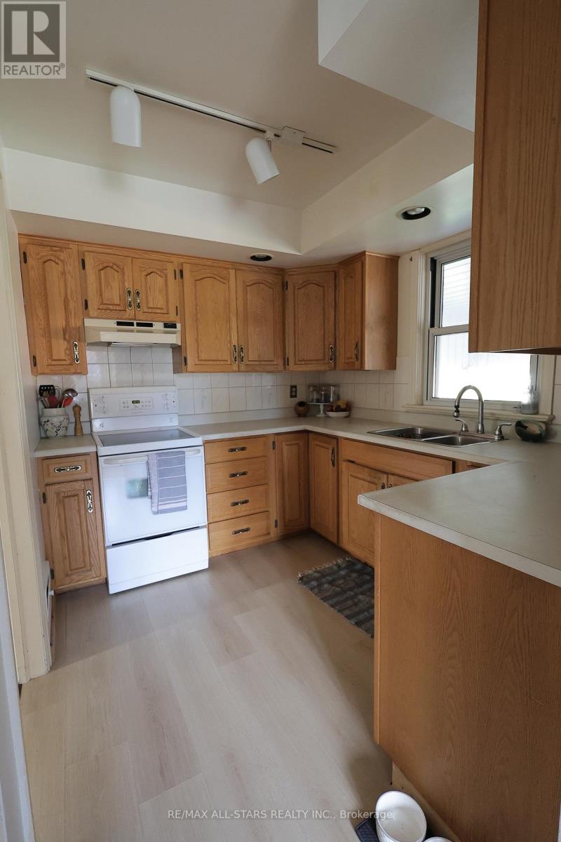 200 University Avenue E, Cobourg, Ontario  K9A 1E4 - Photo 12 - X12489954