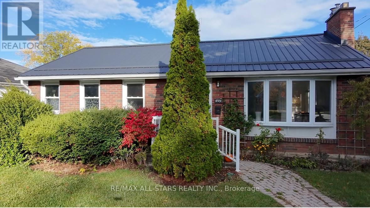 200 University Avenue E, Cobourg, Ontario  K9A 1E4 - Photo 2 - X12489954