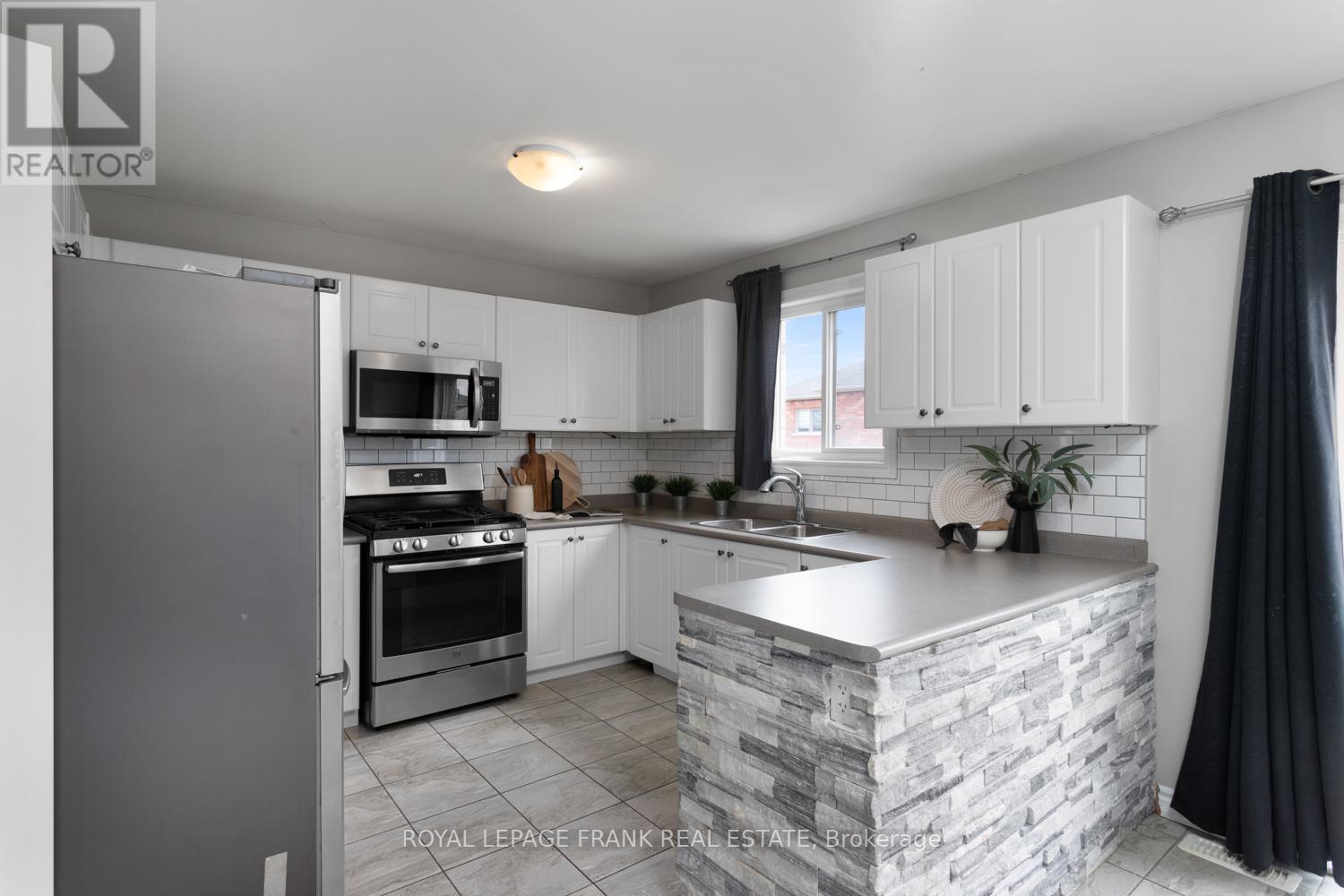 14 Manchester Court, Trent Hills (Hastings), Ontario  K0L 1Y0 - Photo 8 - X12490042