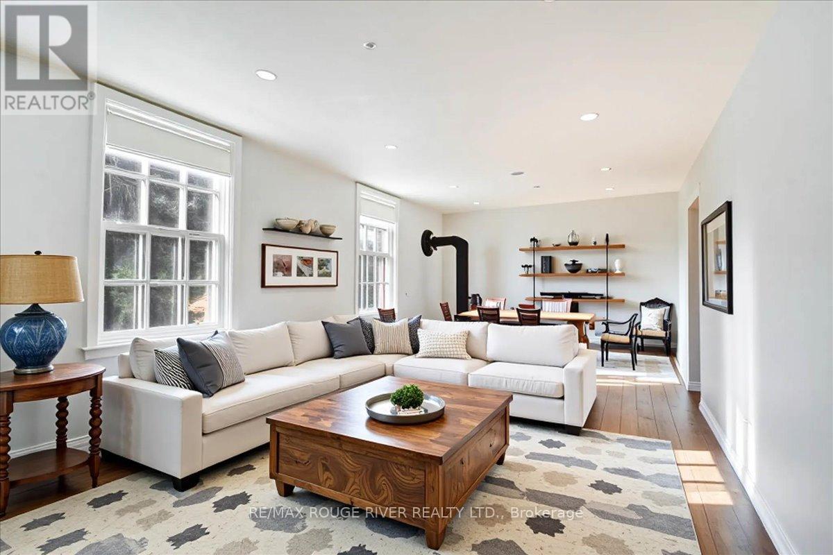 1140 Heritage Line, Otonabee-South Monaghan, Ontario  K0L 2G0 - Photo 7 - X12490122