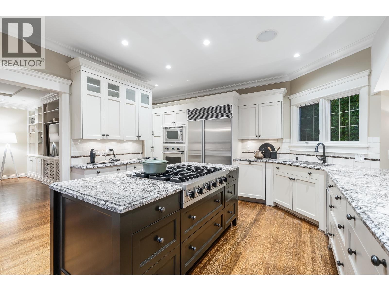 2716 W 49th Avenue, Vancouver, British Columbia  V6N 3S6 - Photo 11 - R3063170