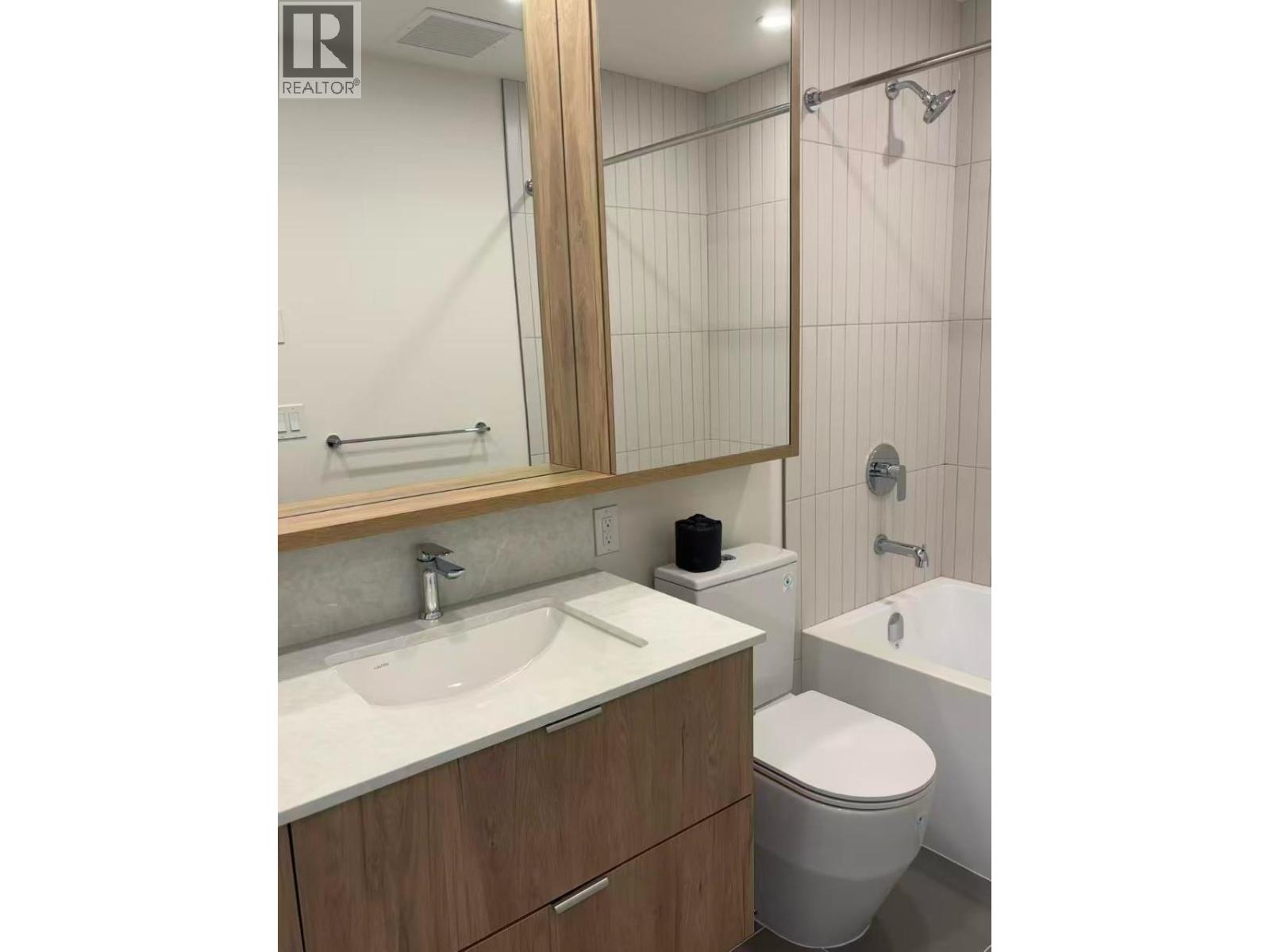 2103 537 Cottonwood Avenue, Coquitlam, British Columbia  V3J 0S4 - Photo 4 - R3063191