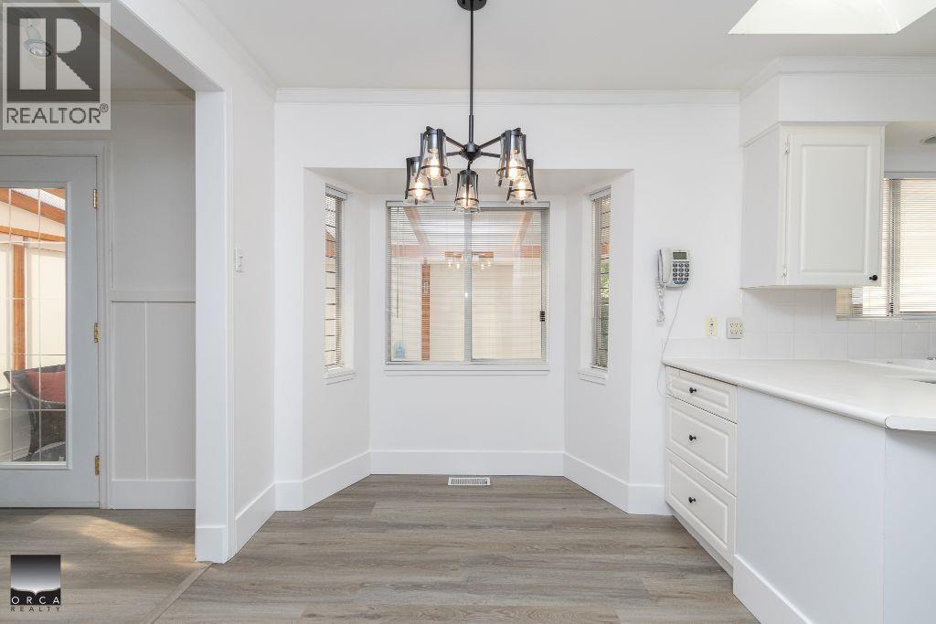 6668 Napier Street, Burnaby, British Columbia  V5B 2C3 - Photo 15 - R3063213