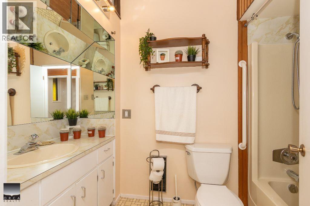 6668 Napier Street, Burnaby, British Columbia  V5B 2C3 - Photo 16 - R3063213