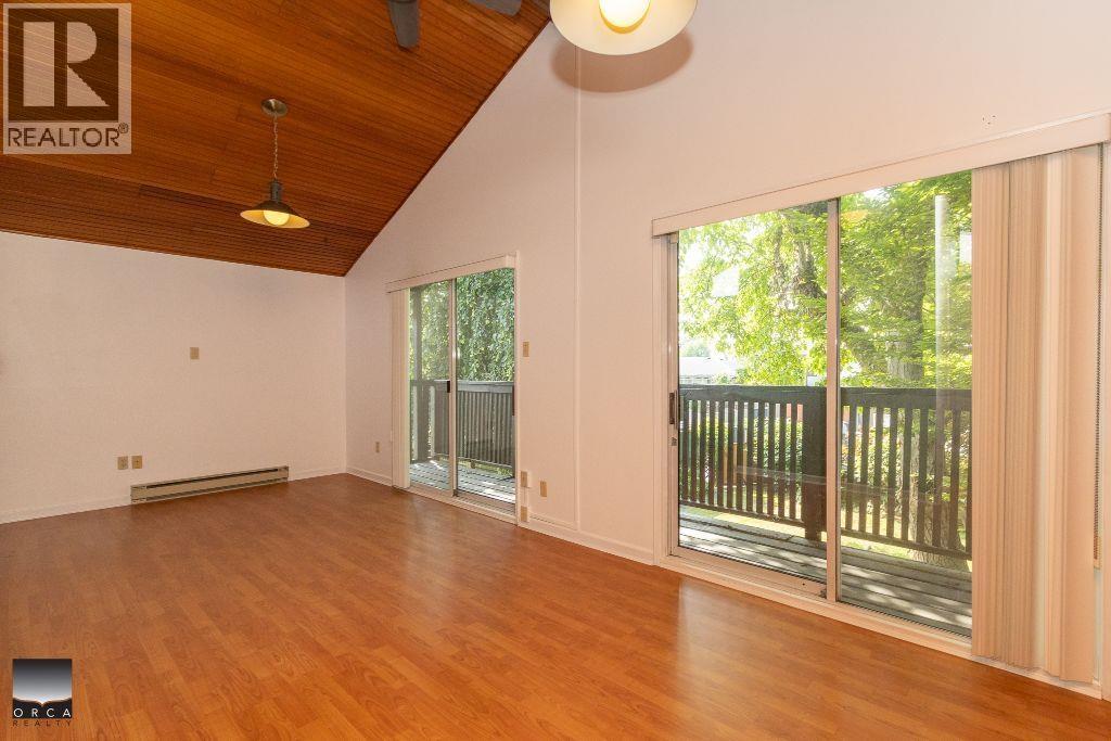 6668 Napier Street, Burnaby, British Columbia  V5B 2C3 - Photo 9 - R3063213