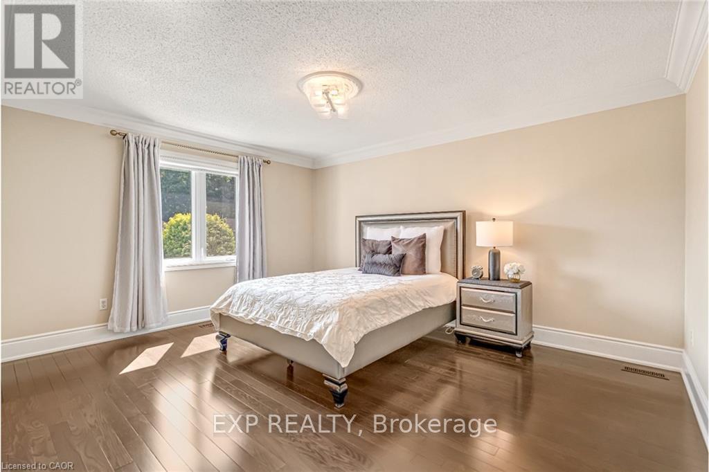 96 Kenpark Avenue, Brampton, Ontario  L6Z 3K4 - Photo 28 - W12489756