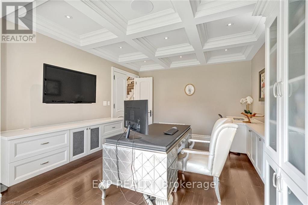 96 Kenpark Avenue, Brampton, Ontario  L6Z 3K4 - Photo 8 - W12489756