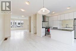 3192 Mintwood Circle, Oakville, Ontario  L6H 0P1 - Photo 11 - W12489782