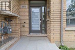 3192 Mintwood Circle, Oakville, Ontario  L6H 0P1 - Photo 3 - W12489782