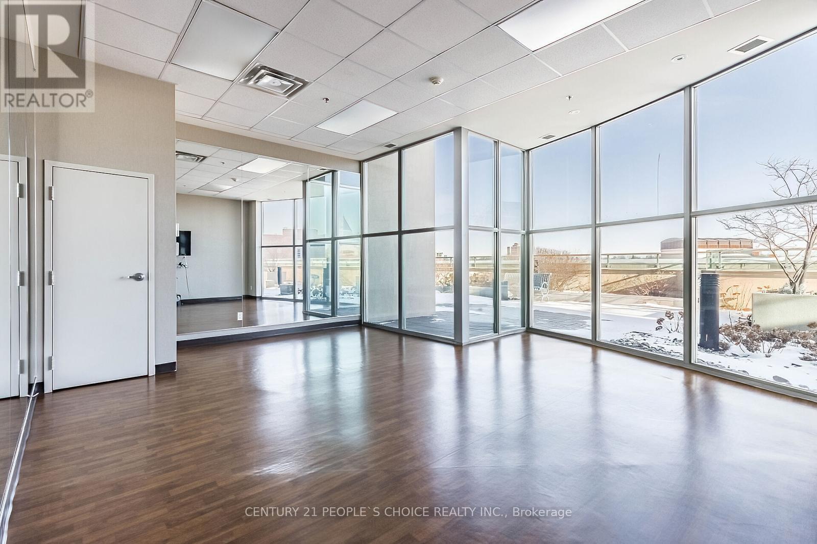 1512 - 9 George Street, Brampton, Ontario  L6X 0T6 - Photo 40 - W12489842