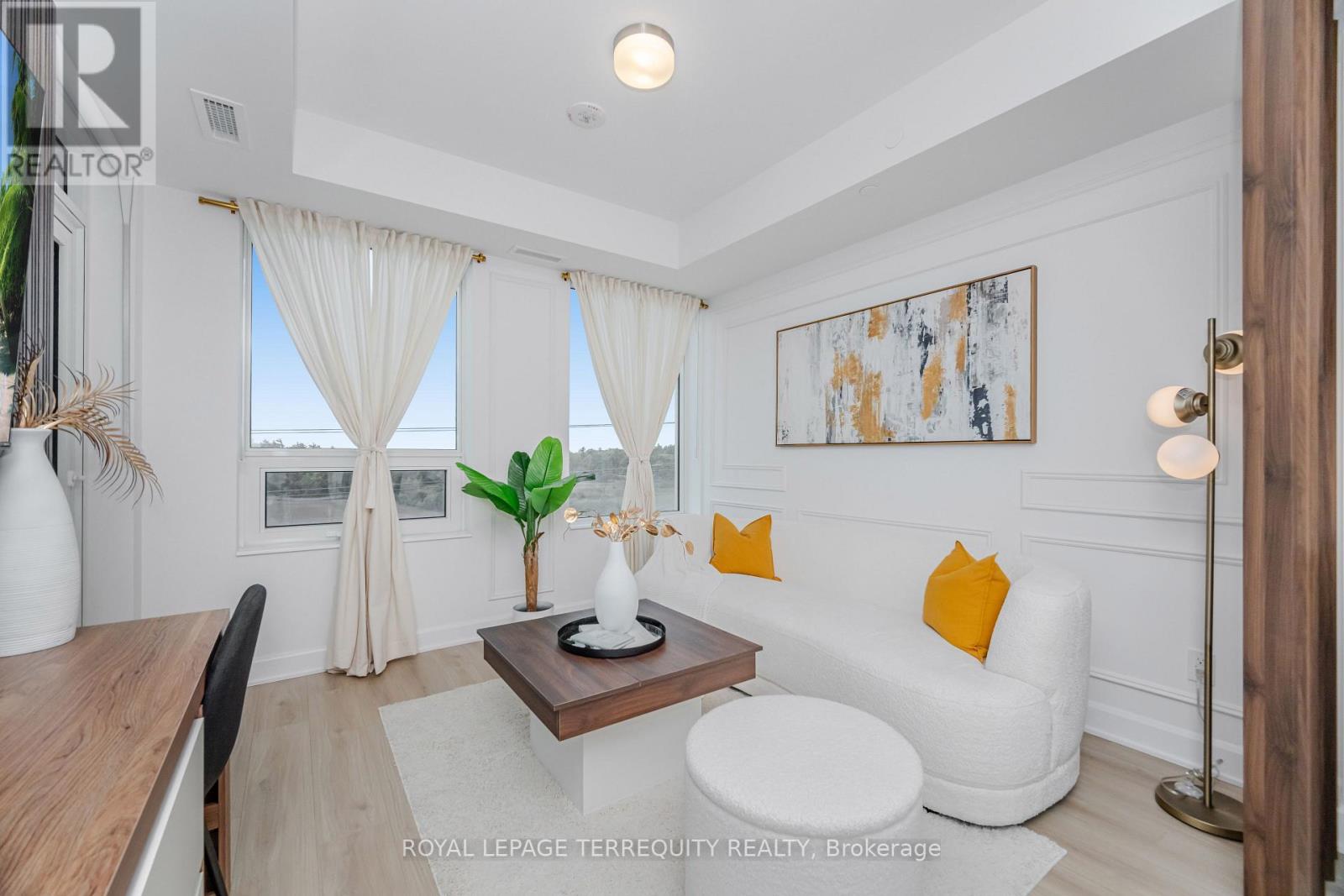 515 - 3240 William Coltson Avenue, Oakville, Ontario  L6H 8C8 - Photo 2 - W12489844