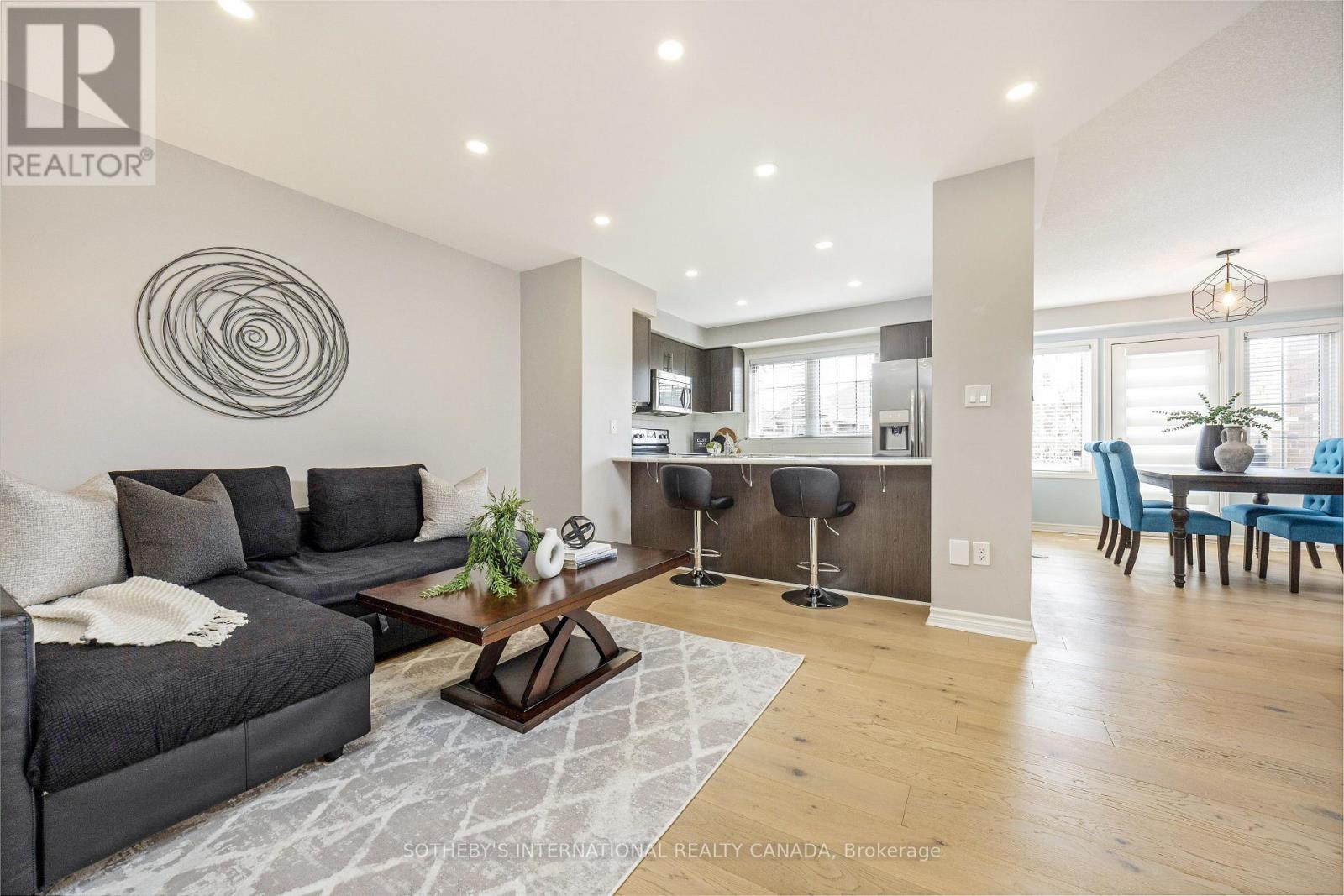 1619 Gainer Crescent, Milton, Ontario  L9T 8X9 - Photo 10 - W12489856