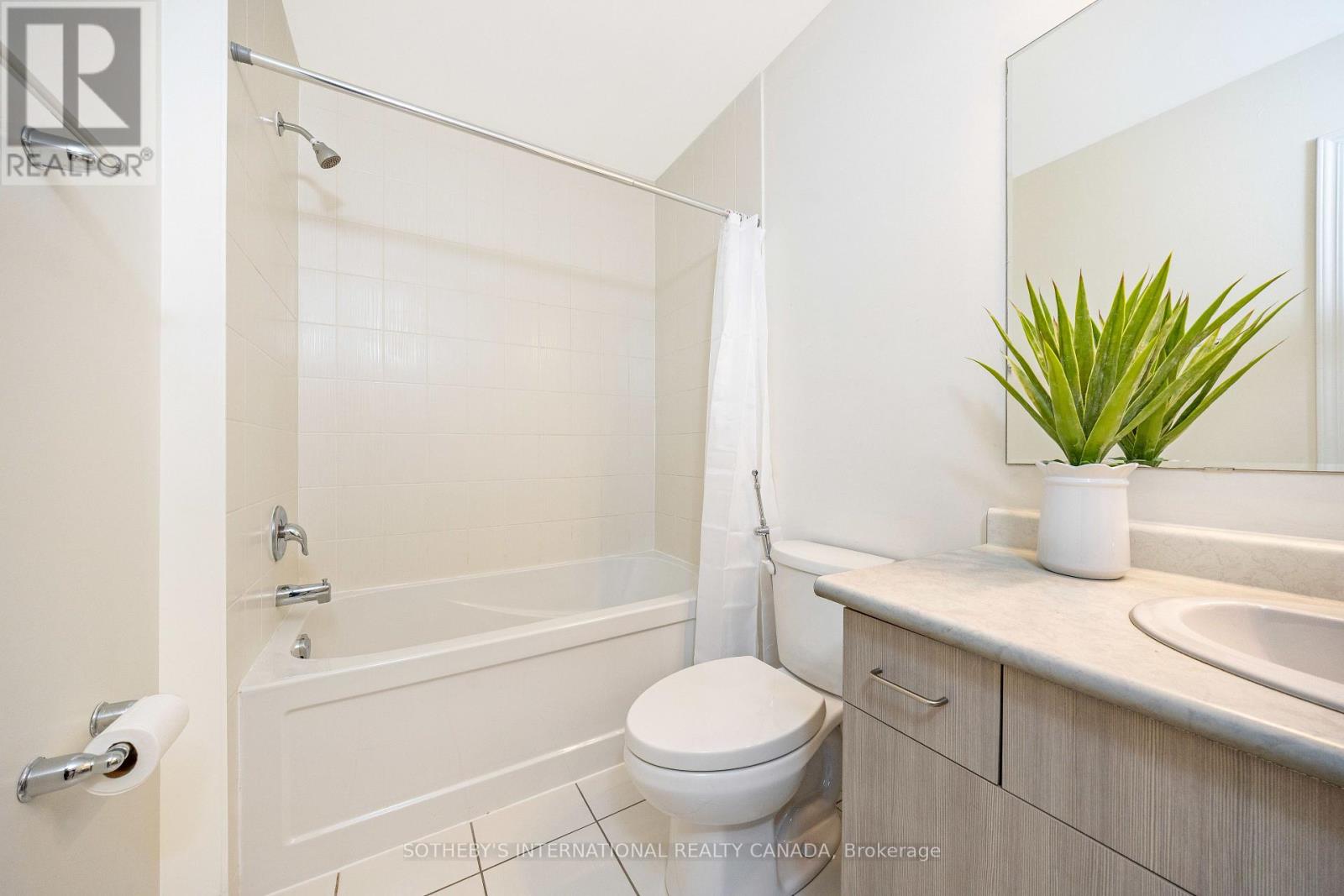 1619 Gainer Crescent, Milton, Ontario  L9T 8X9 - Photo 27 - W12489856