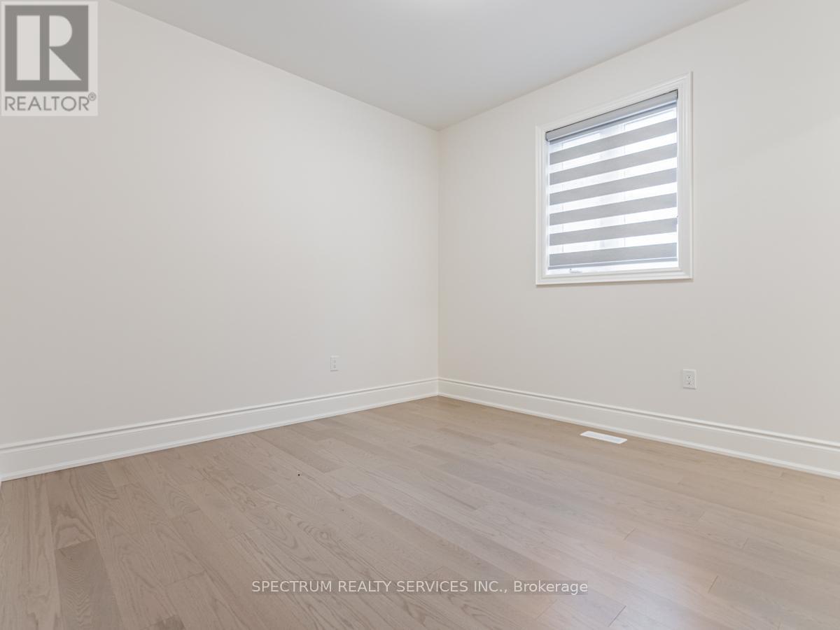 21 James Walker Avenue, Caledon, Ontario  L7C 0H1 - Photo 25 - W12489876