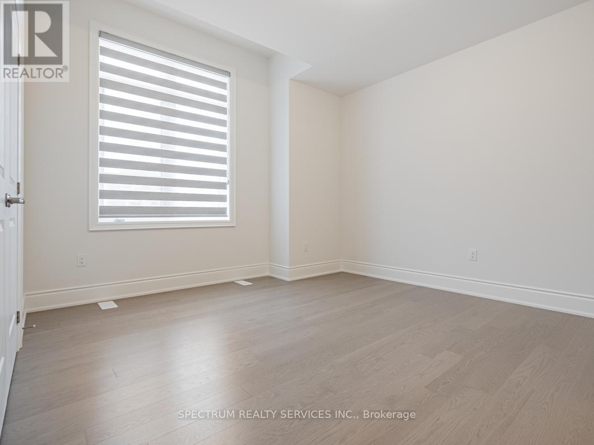 21 James Walker Avenue, Caledon, Ontario  L7C 0H1 - Photo 31 - W12489876