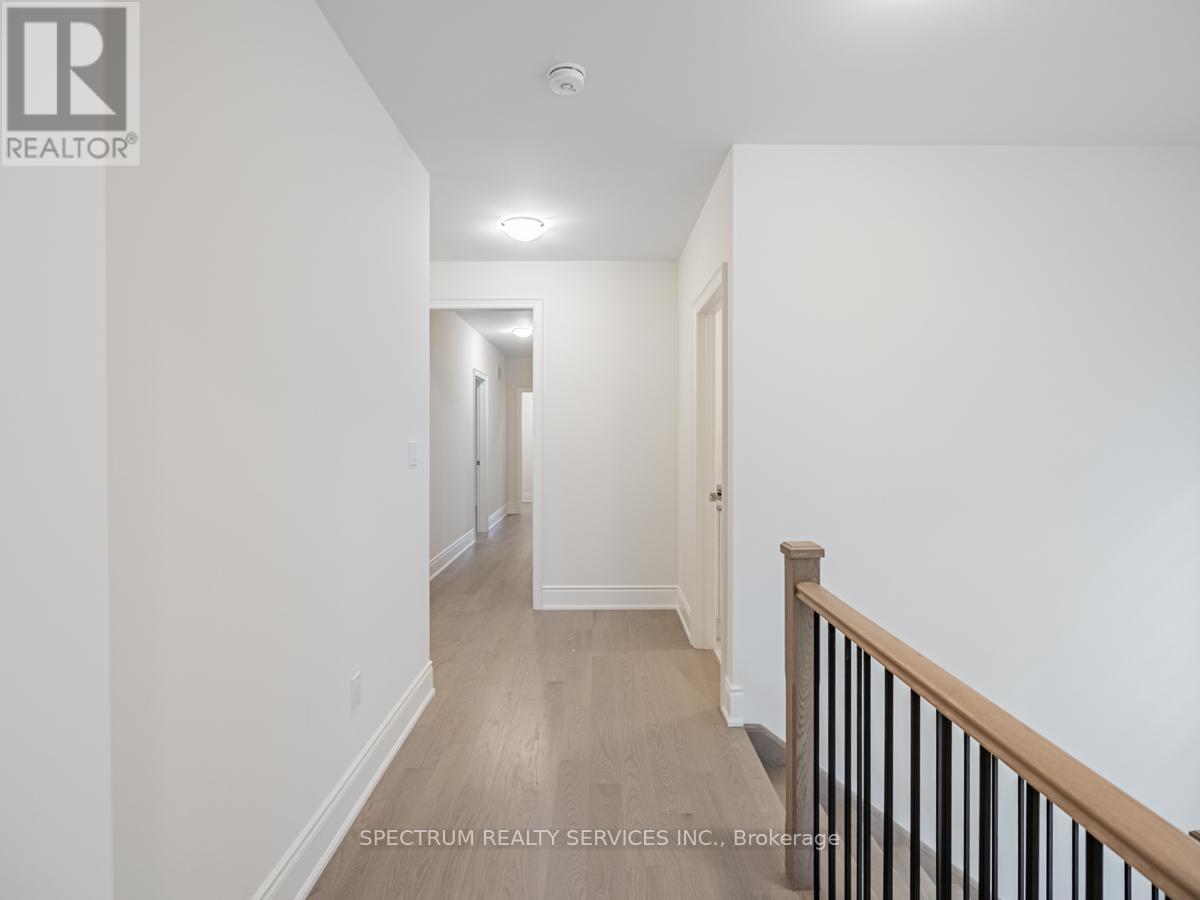 21 James Walker Avenue, Caledon, Ontario  L7C 0H1 - Photo 33 - W12489876