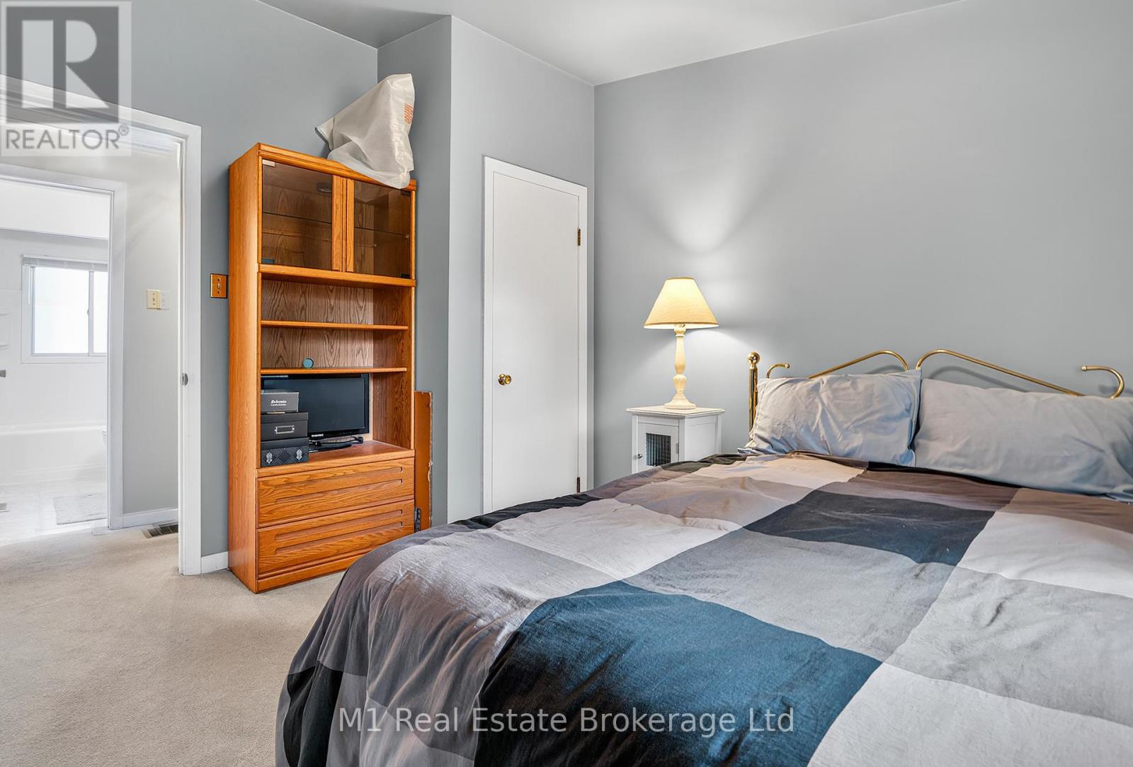 15 Woodycrest Drive, Guelph, Ontario  N1H 6E8 - Photo 18 - X12490224