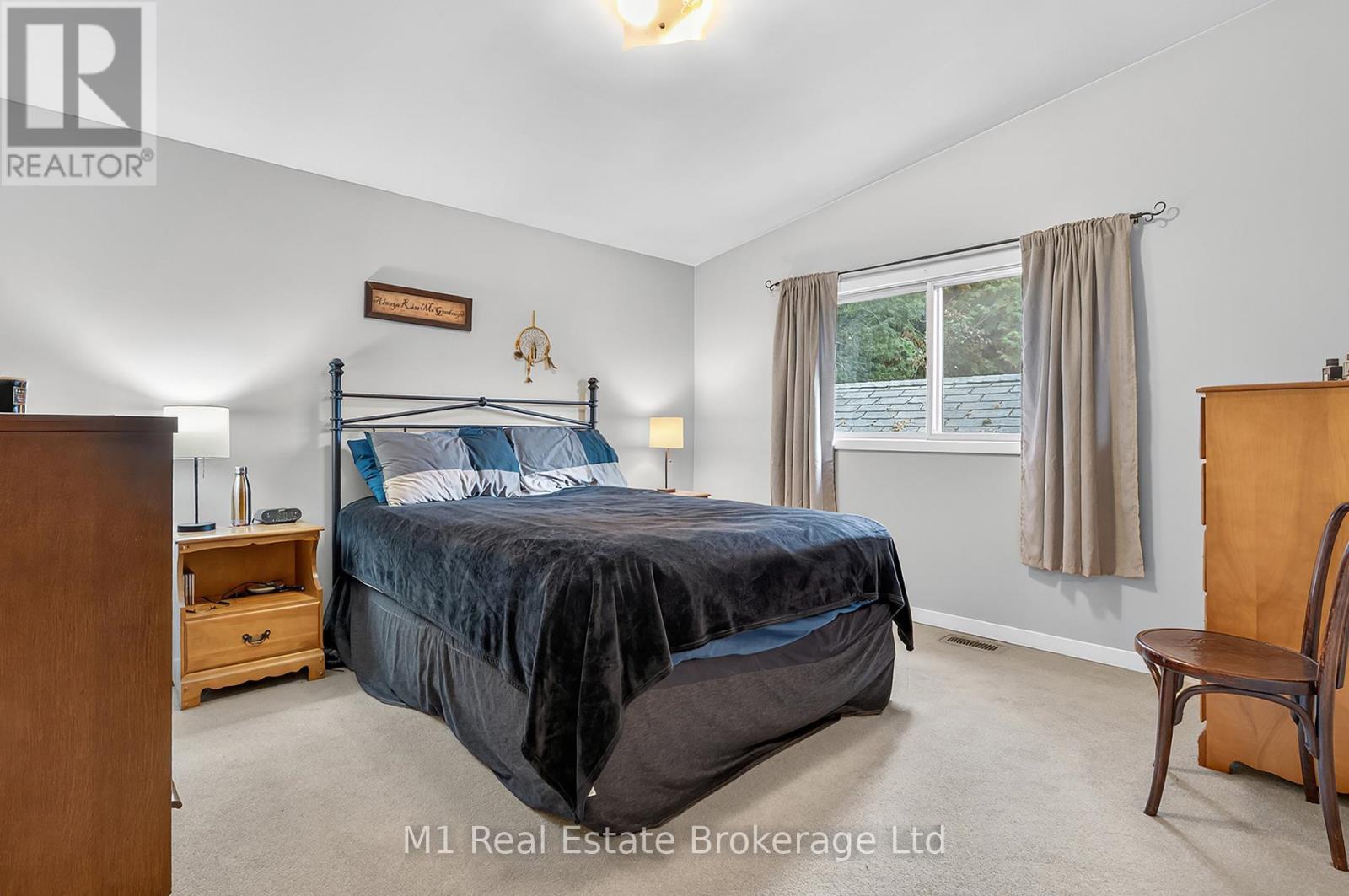 15 Woodycrest Drive, Guelph, Ontario  N1H 6E8 - Photo 19 - X12490224