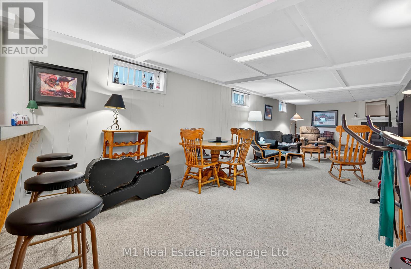 15 Woodycrest Drive, Guelph, Ontario  N1H 6E8 - Photo 24 - X12490224