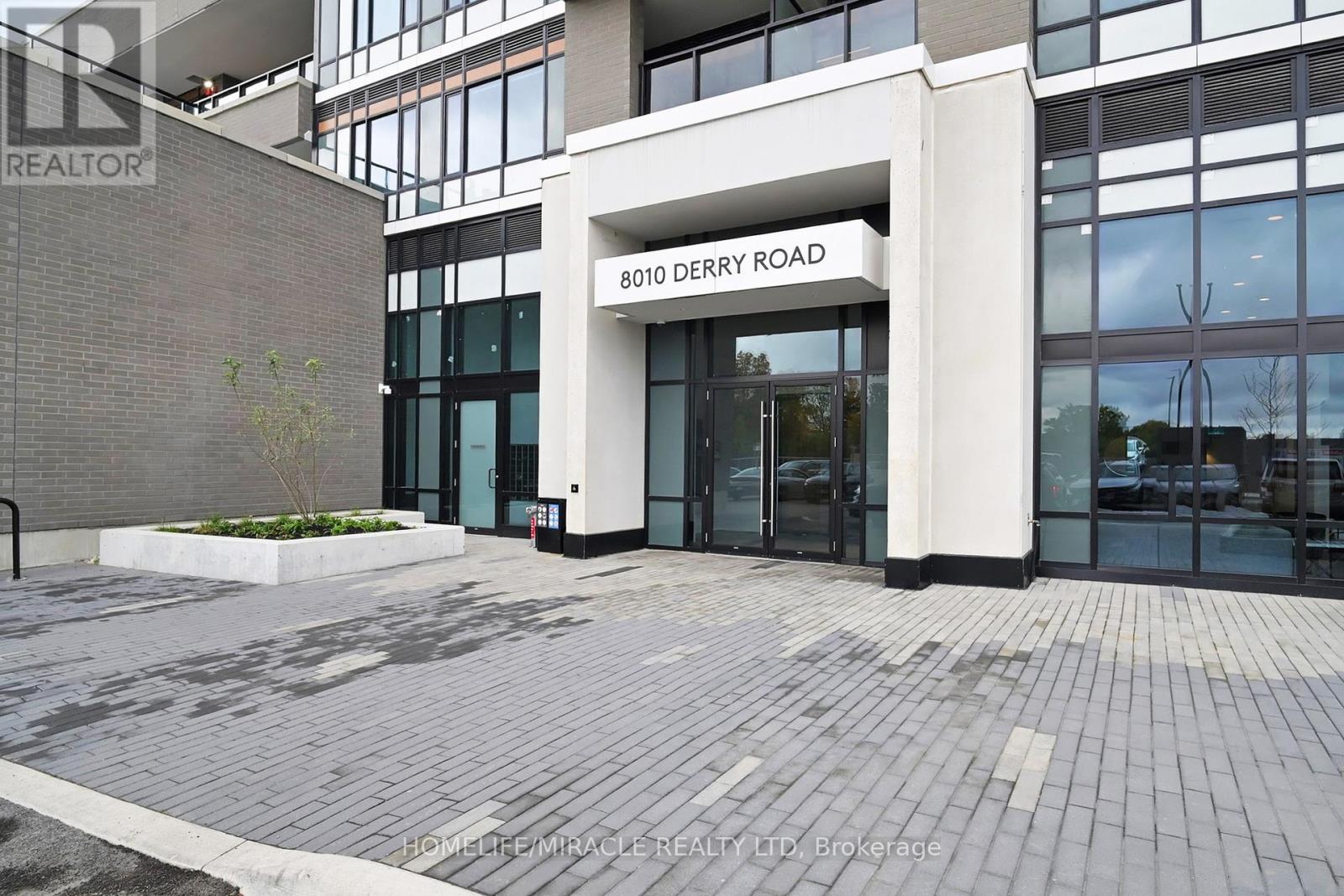 604 - 8010 Derry Road, Milton, Ontario  L9T 9N3 - Photo 4 - W12489882