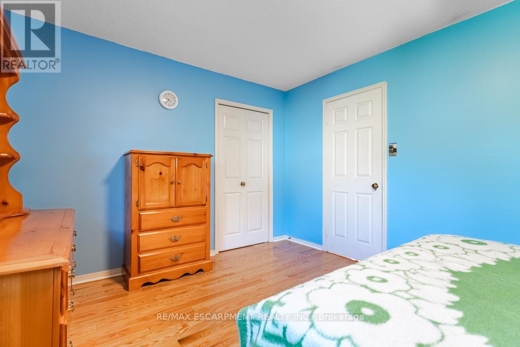 3036 Swansea Drive, Oakville, Ontario  L6L 6H9 - Photo 30 - W12489896