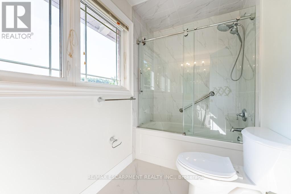 3036 Swansea Drive, Oakville, Ontario  L6L 6H9 - Photo 34 - W12489896