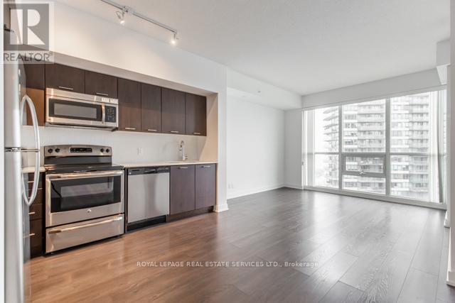 2310 - 2220 Lake Shore Boulevard, Toronto, Ontario  M8Y 3H8 - Photo 6 - W12489898