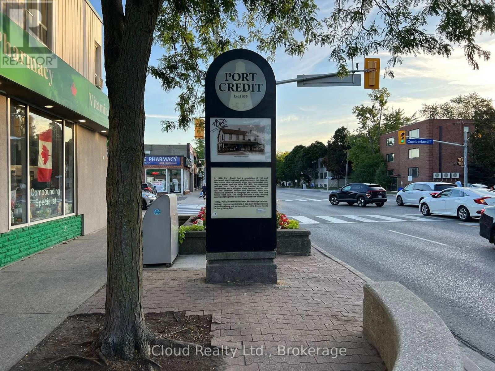 231 Lakeshore Road E, Mississauga, Ontario  L5G 1G8 - Photo 12 - W12489902