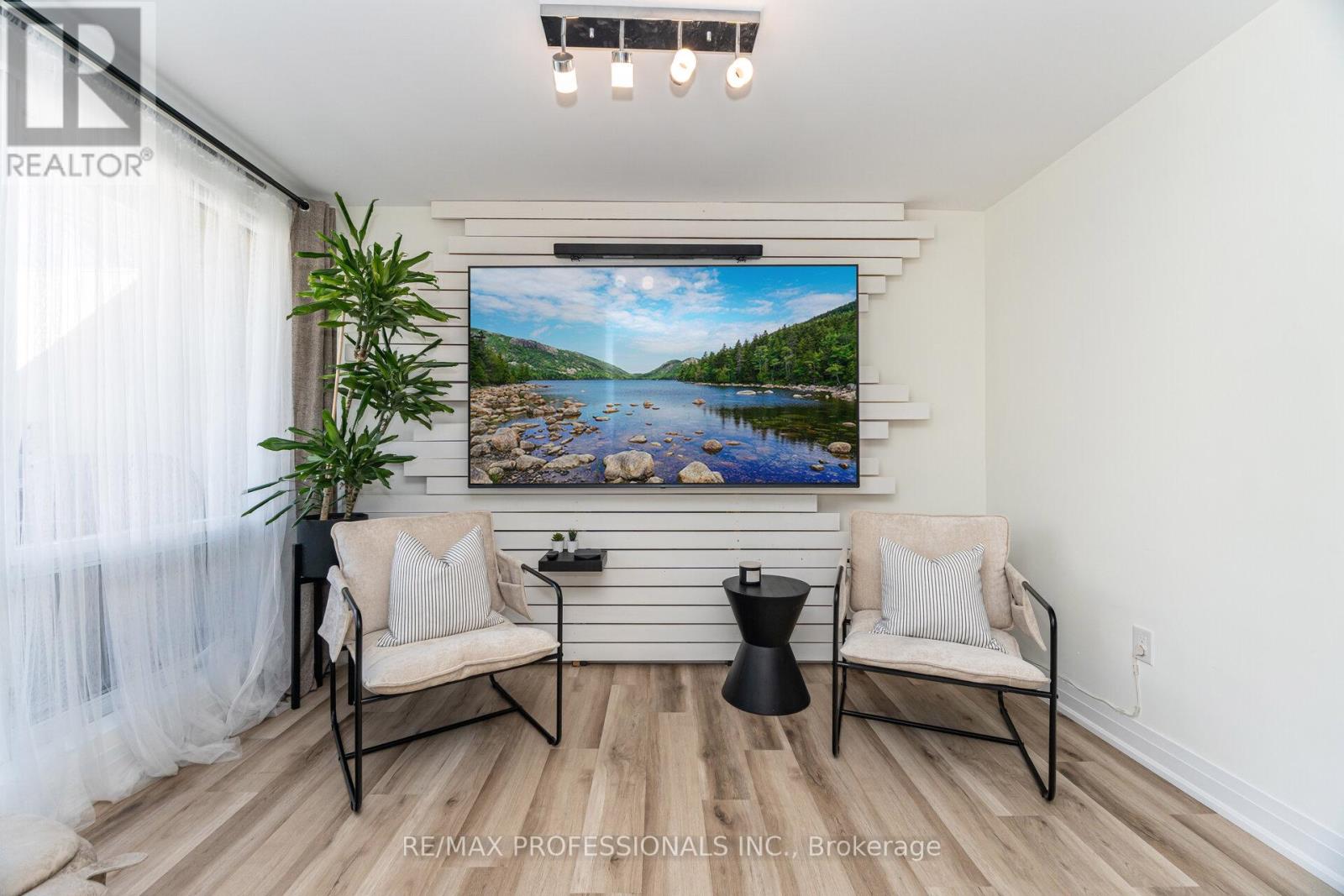 326 - 364 The East Mall, Toronto, Ontario  M9B 6C5 - Photo 18 - W12489914