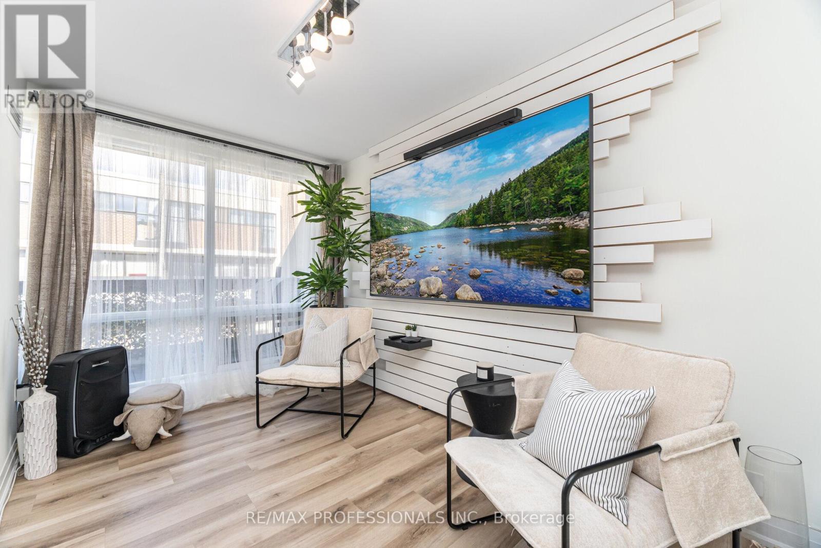 326 - 364 The East Mall, Toronto, Ontario  M9B 6C5 - Photo 19 - W12489914