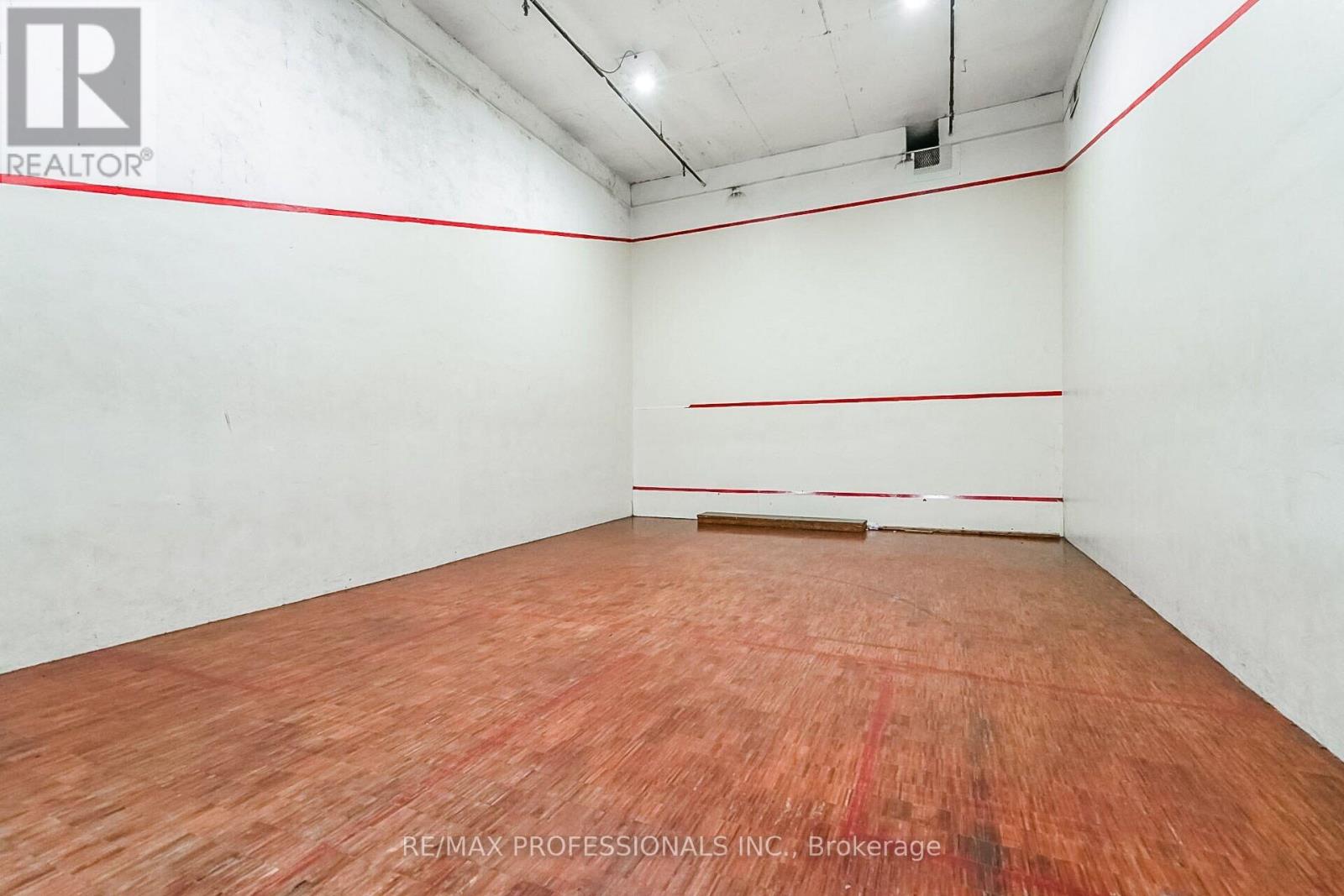 326 - 364 The East Mall, Toronto, Ontario  M9B 6C5 - Photo 44 - W12489914