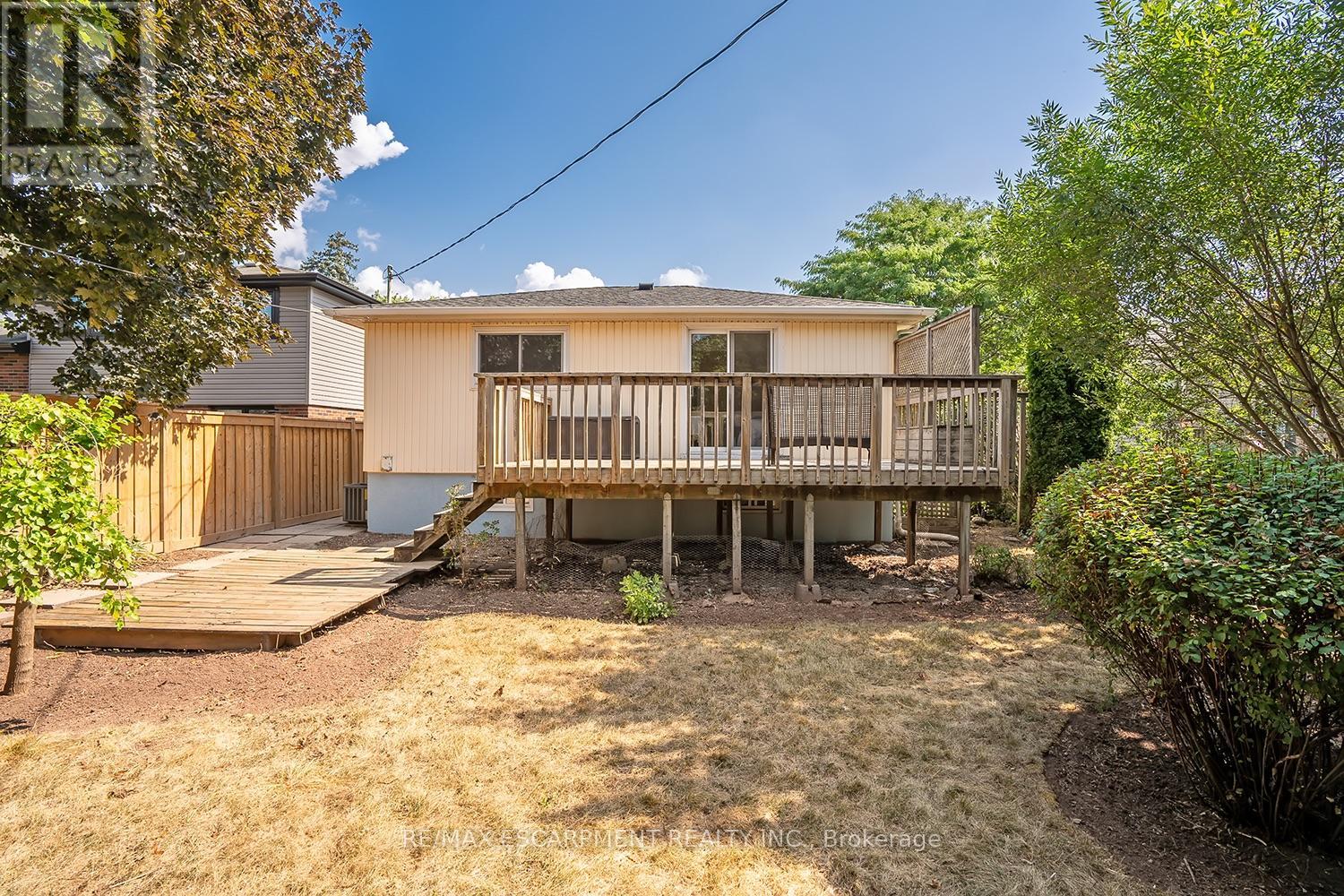 652 Ardleigh Crescent, Burlington, Ontario  L7L 4K8 - Photo 38 - W12489932