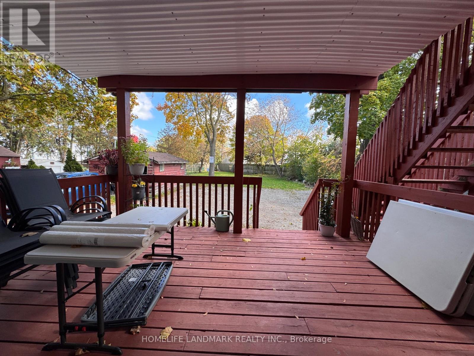 7 Windal Avenue, Toronto, Ontario  M9N 2C2 - Photo 19 - W12489938