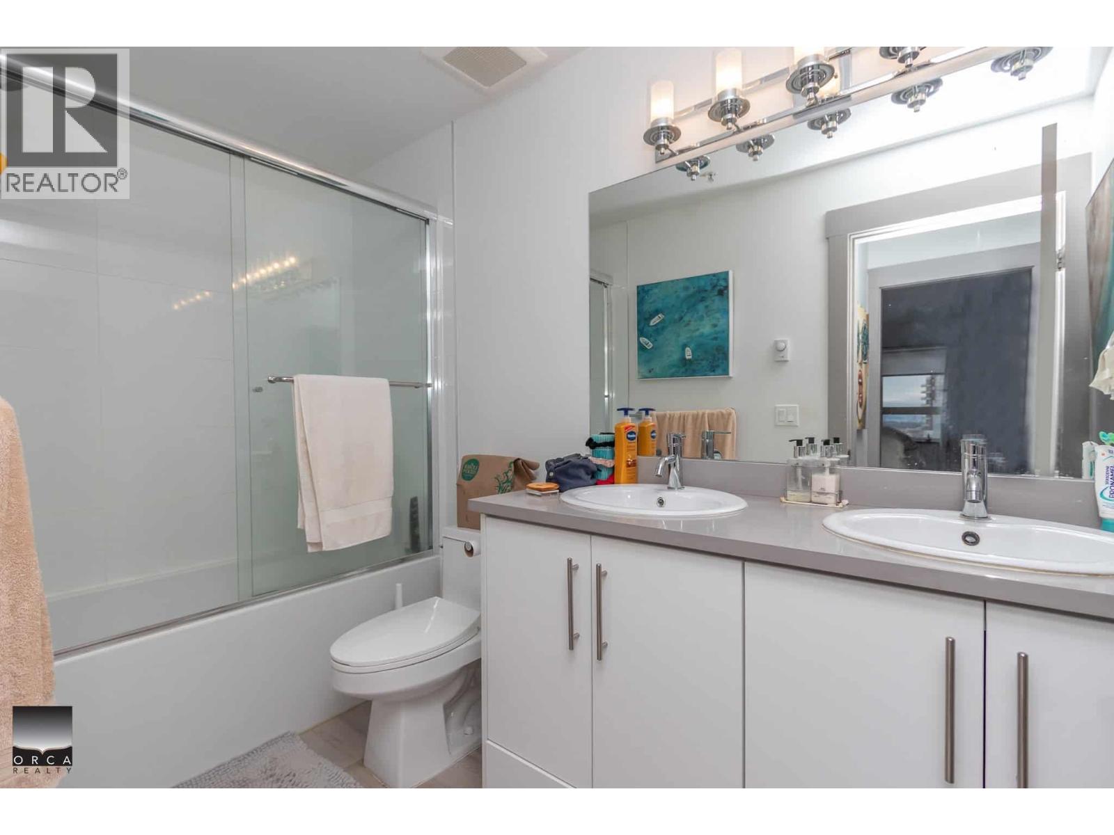 404 121 E 12th Street, North Vancouver, British Columbia  V7M 3H6 - Photo 11 - R3063220