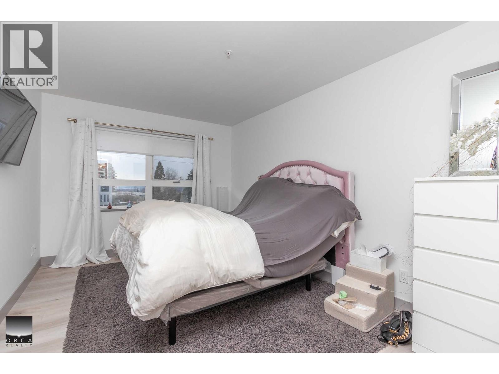 404 121 E 12th Street, North Vancouver, British Columbia  V7M 3H6 - Photo 12 - R3063220