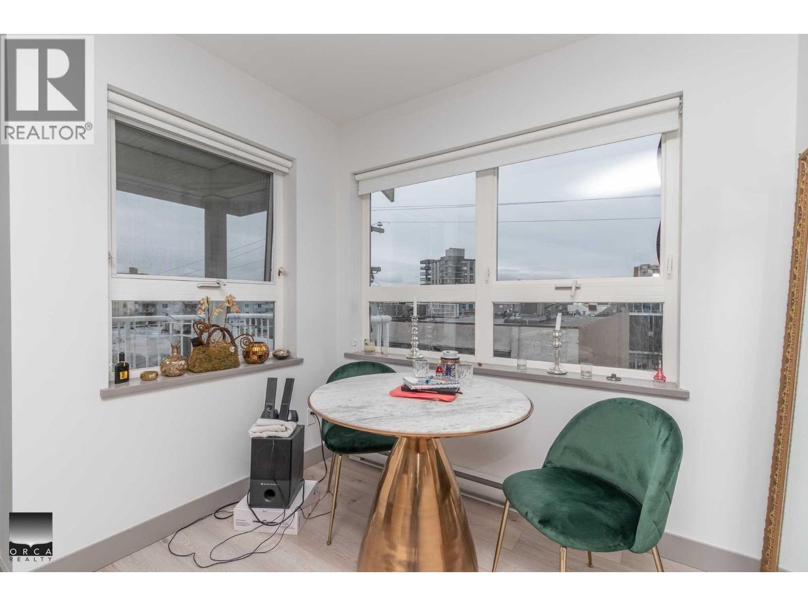 404 121 E 12th Street, North Vancouver, British Columbia  V7M 3H6 - Photo 8 - R3063220