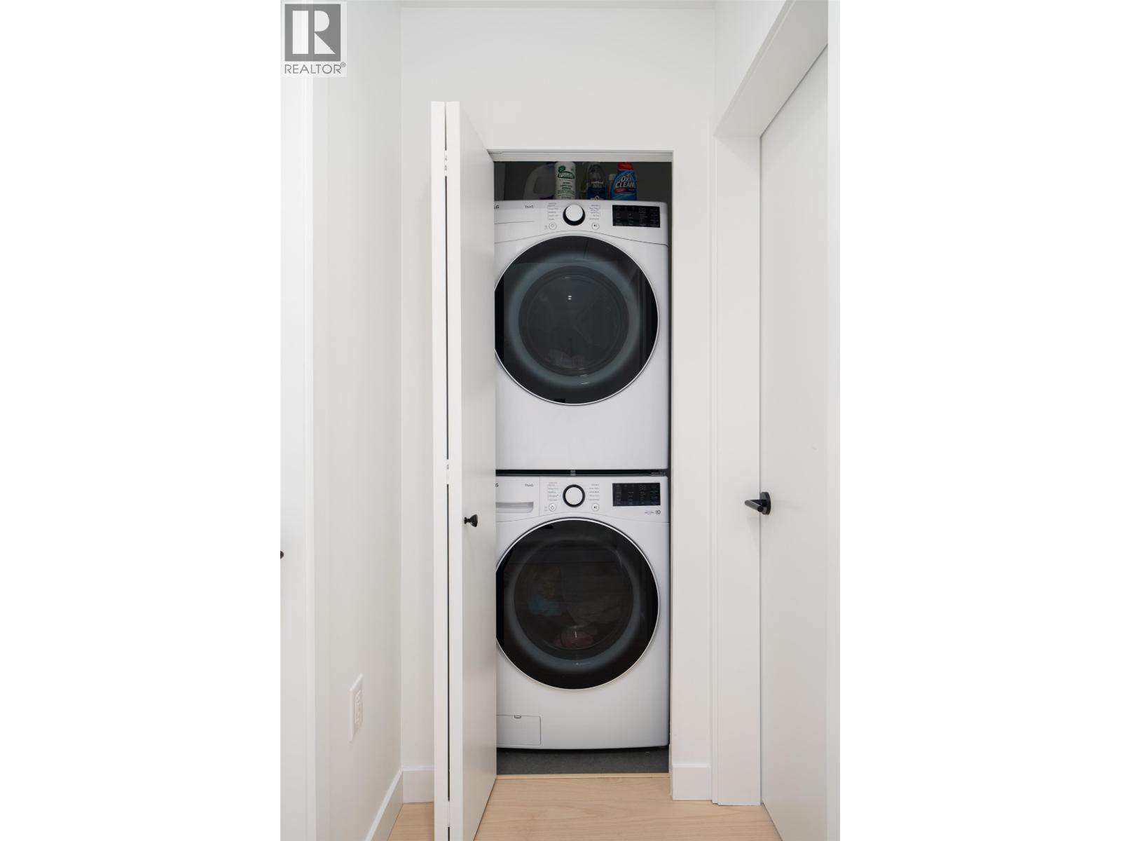 228 650 E 2nd Street, North Vancouver, British Columbia  V7M 1E3 - Photo 28 - R3063173