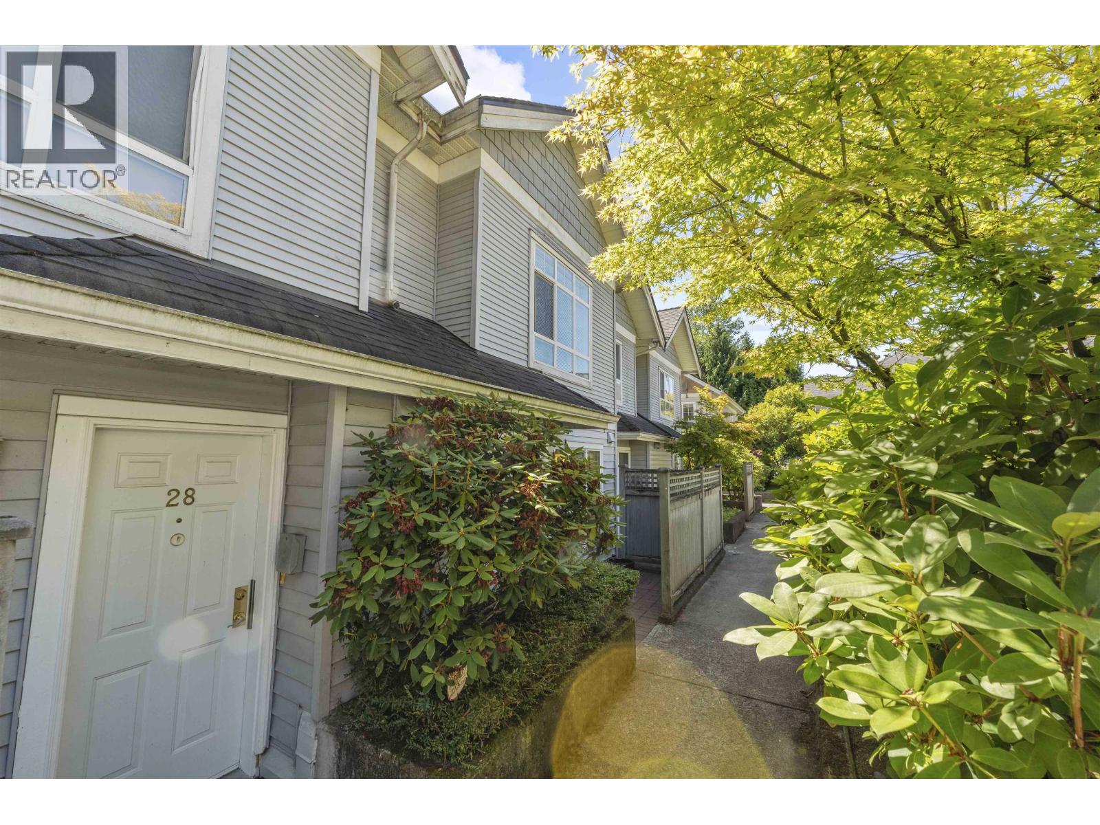 27 6670 Rumble Street, Burnaby, British Columbia  V5E 4L4 - Photo 3 - R3063181