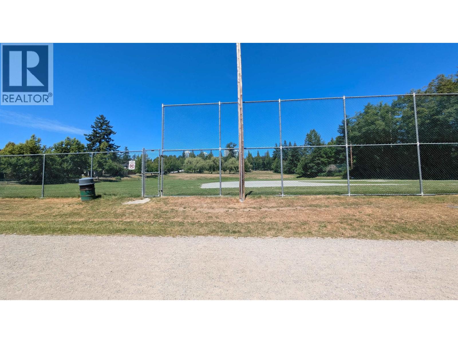 27 6670 Rumble Street, Burnaby, British Columbia  V5E 4L4 - Photo 34 - R3063181