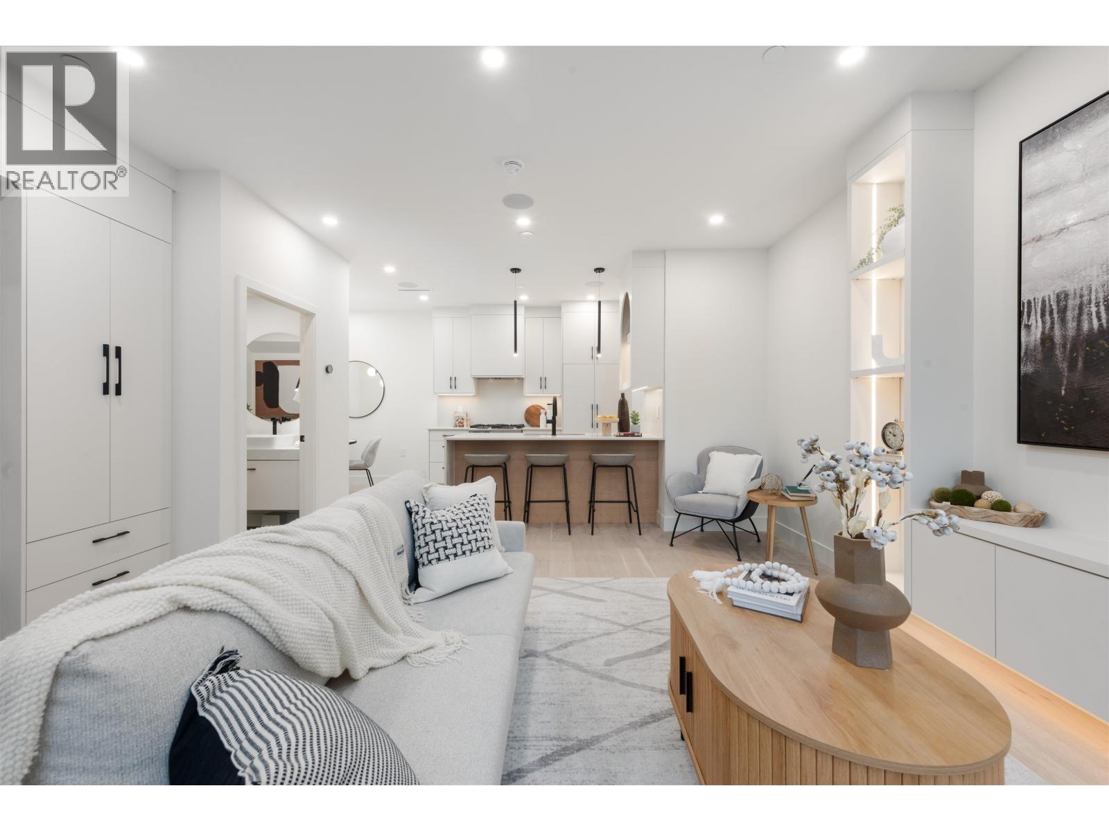 1 65 E King Edward Avenue, Vancouver, British Columbia  V5V 2B8 - Photo 2 - R3063182