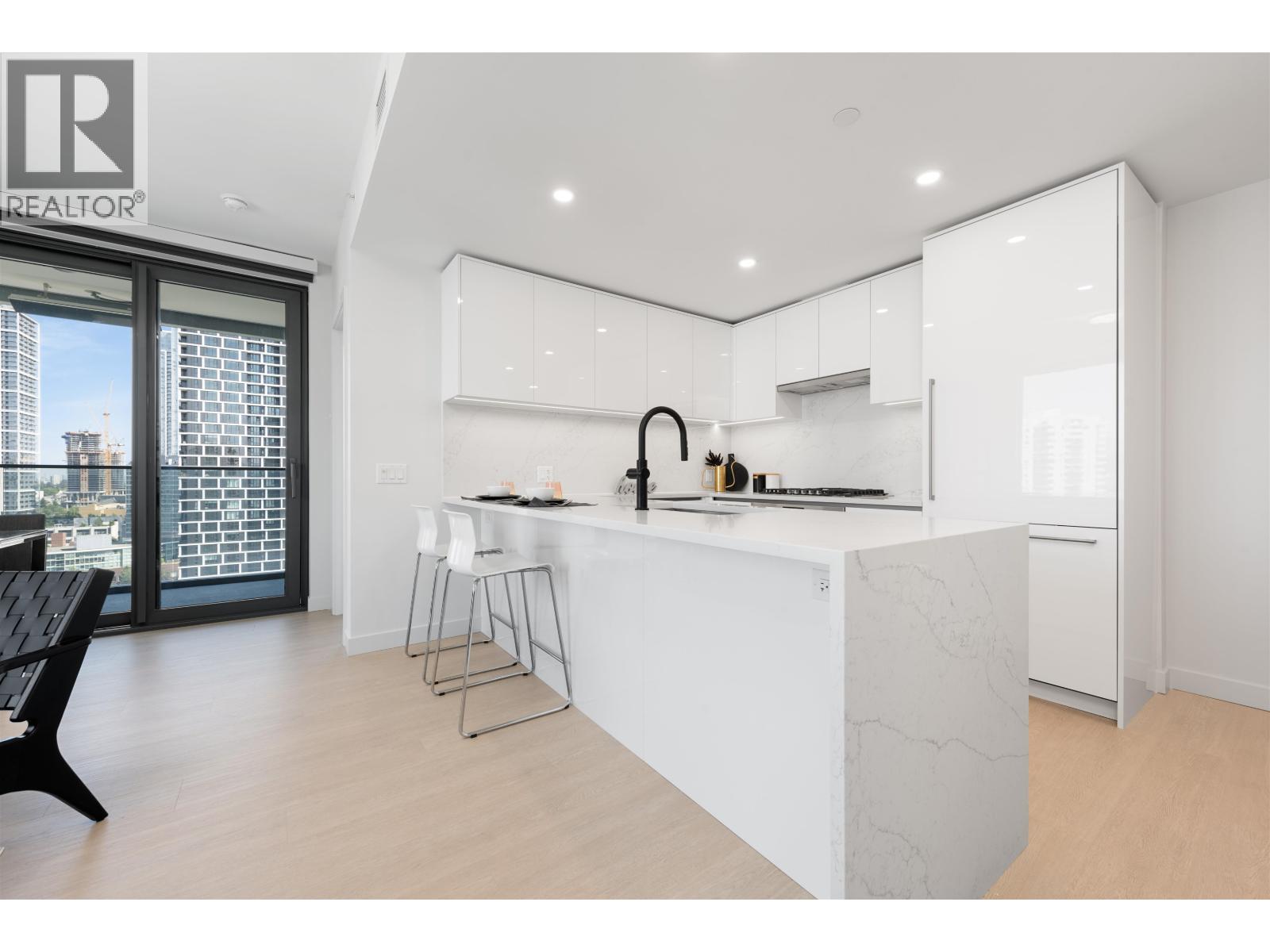 1409 5987 Wilson Avenue, Burnaby, British Columbia  V5H 0L7 - Photo 6 - R3063183