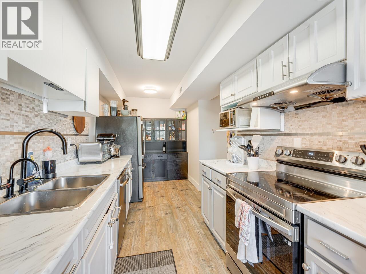 1039 Old Lillooet Road, North Vancouver, British Columbia  V7J 3H6 - Photo 19 - R3063185