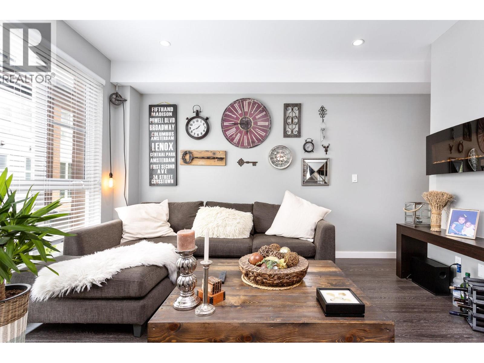 9 22388 124 Avenue, Maple Ridge, British Columbia  V2X 4J5 - Photo 8 - R3063186