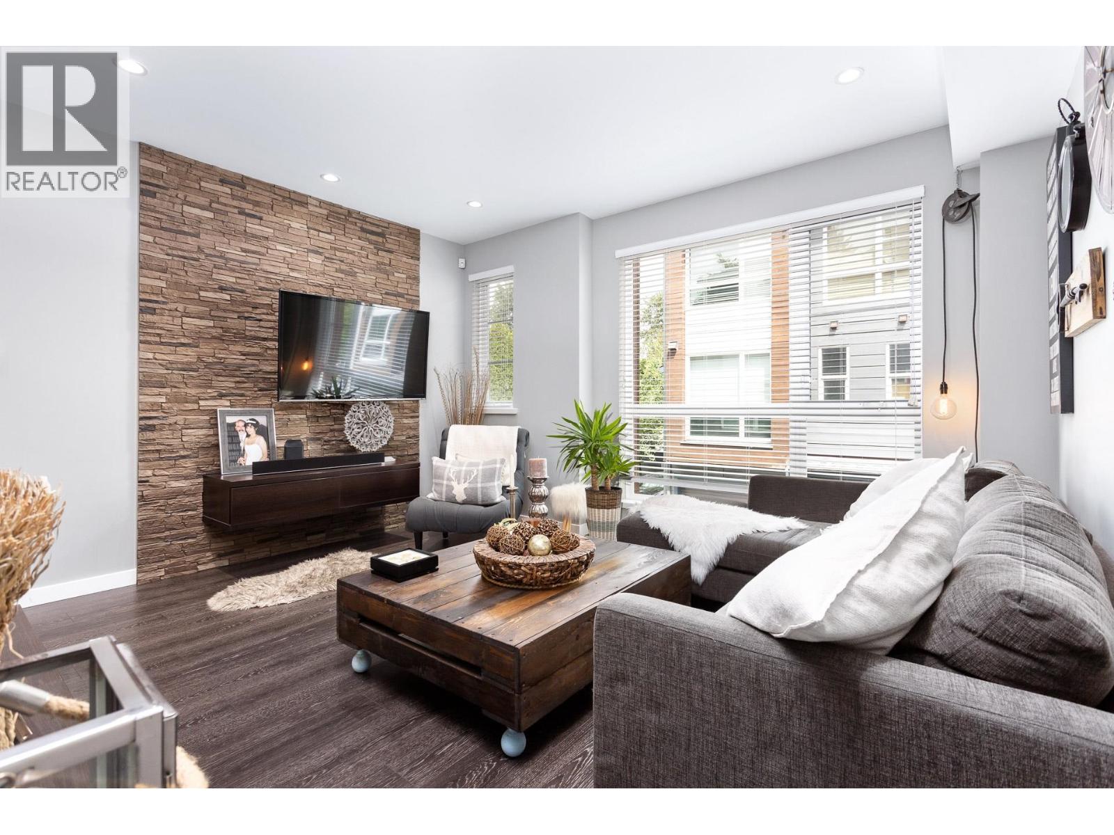 9 22388 124 Avenue, Maple Ridge, British Columbia  V2X 4J5 - Photo 9 - R3063186